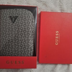 NEW GUESS Gray Monogram Travel Belt Bag